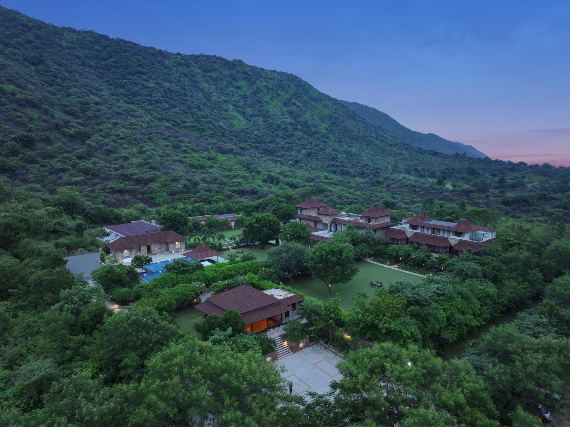 Anandam - A Luxury Resort In Udaipur Luaran gambar