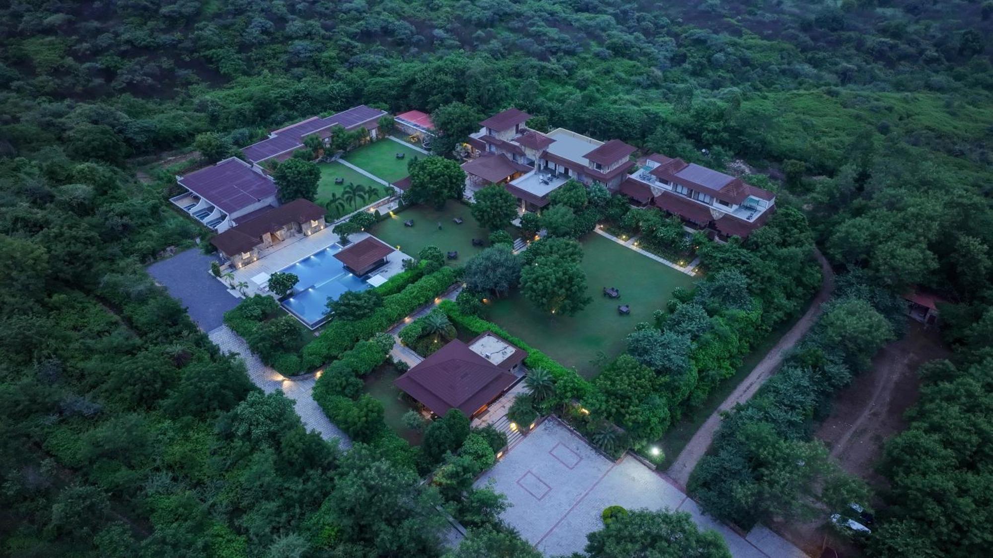 Anandam - A Luxury Resort In Udaipur Luaran gambar
