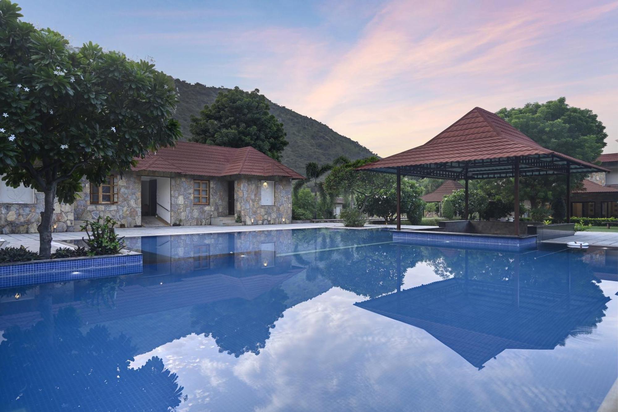 Anandam - A Luxury Resort In Udaipur Luaran gambar