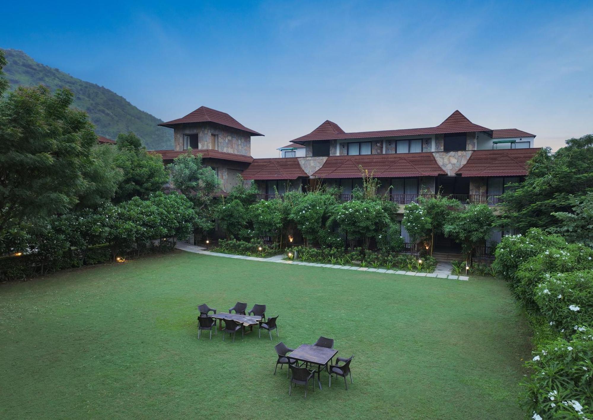 Anandam - A Luxury Resort In Udaipur Luaran gambar